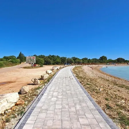 Fuer 3 Personen Ca 35 Qm In Peroj, Istrien Istrische Riviera Apartment Peroj